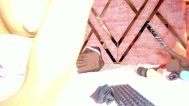 tifany bigdick online show from March 20, 6:46 pm