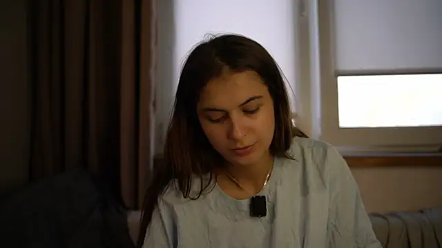 elisa moon online show from July 10, 4:42 pm