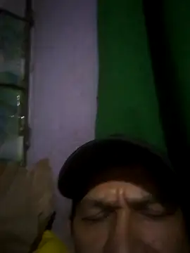 Snapshot of ardiente47 chatting on September 21, 3:30 am ardiente47 online show from September 21, 3:30 am