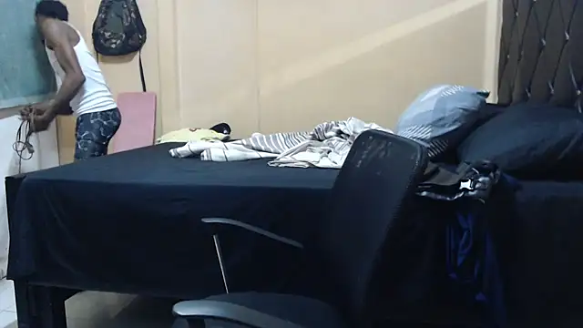 Snapshot of jammasterjack chatting on March 27, 5:35 am jammasterjack online show from March 27, 5:35 am