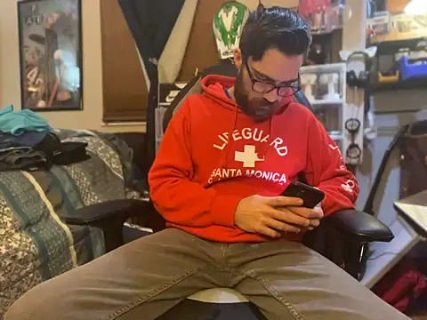 slutty guy12 online show from February 2, 3:10 am