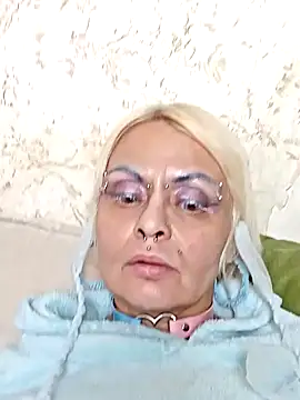 Gardener of Illusions online show from January 30, 6:10 pm