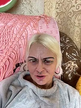 Gardener of Illusions online show from February 19, 2:01 am