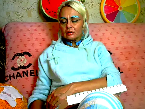 Gardener of Illusions online show from September 15, 12:27 pm