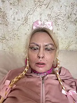 Gardener of Illusions online show from March 10, 8:19 am