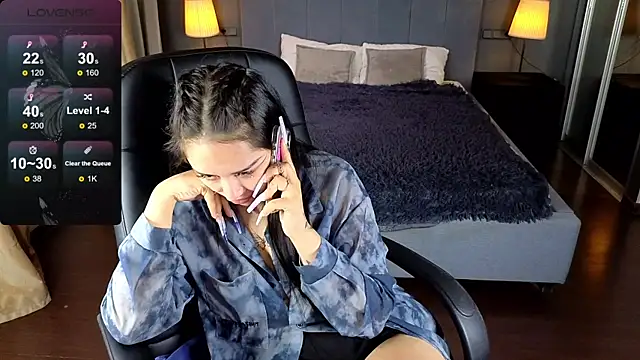 baby  kim online show from February 4, 8:56 am