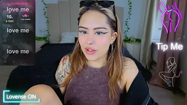 baby  kim online show from October 29, 9:55 am