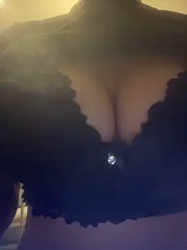 assiaakhl online show from March 19, 10:14 pm