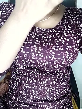 Snapshot of Tapur- chatting on October 15, 2:50 pm Tapur- online show from October 15, 2:50 pm