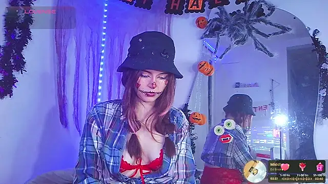 cherrybom969 online show from October 10, 6:45 am