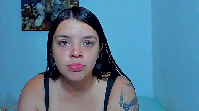 Sofytayl0r online show from December 11, 10:16 pm