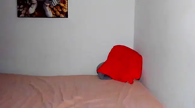 Sofytayl0r online show from January 15, 11:19 pm
