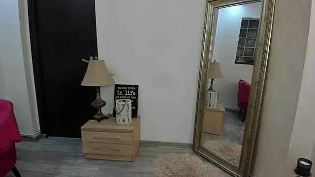 Snapshot of Kathy_Evvy chatting on January 24, 11:23 pm Kathy Evvy online show from January 24, 11:23 pm