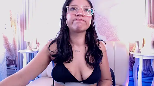 Gag princeess online show from March 20, 7:35 pm