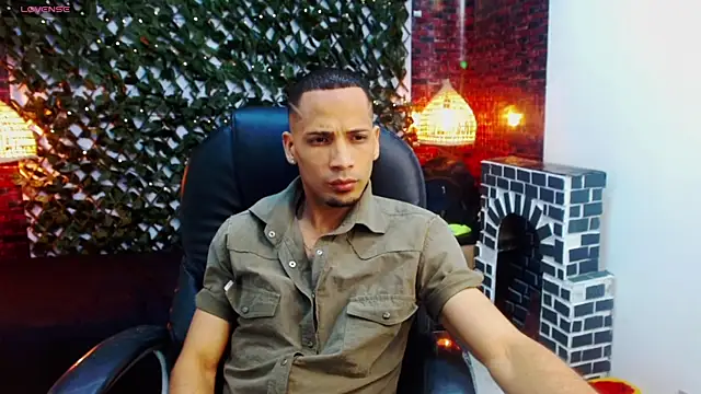 SonicJ25 online show from January 31, 4:14 am