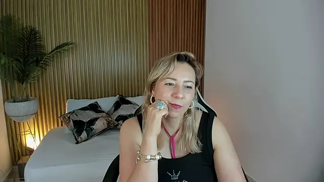 andre soto  online show from January 6, 12:35 pm