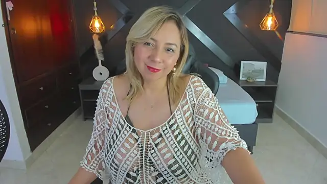 andre soto  online show from September 18, 2:13 am