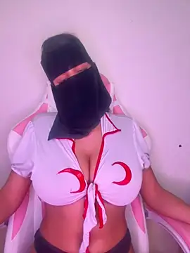 Snapshot of shanelle0 chatting on February 16, 3:26 am shanelle0 online show from February 16, 3:26 am