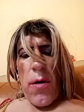 Snapshot of chcipolknouttvyhoptaka chatting on January 10, 1:07 am chcipolknouttvyhoptaka online show from January 10, 1:07 am