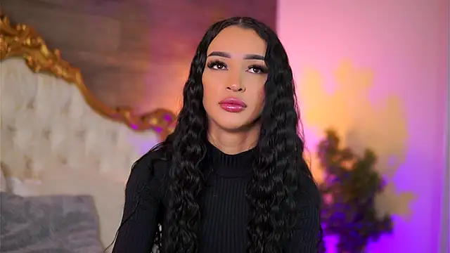 DeniseDevilles online show from February 18, 8:49 am