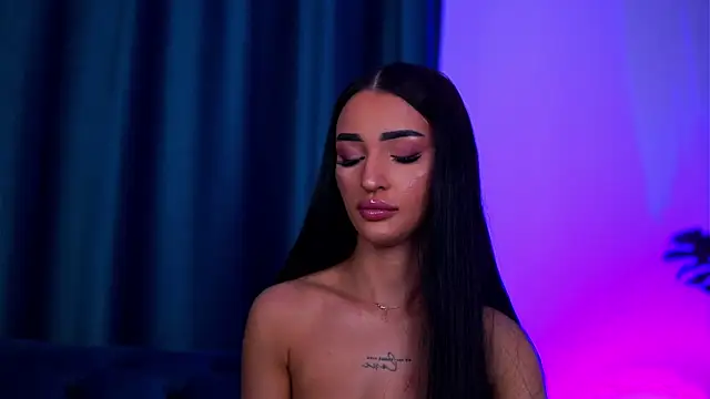 DeniseDevilles online show from June 14, 9:39 pm