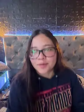 Paloma  LS online show from October 28, 9:06 pm