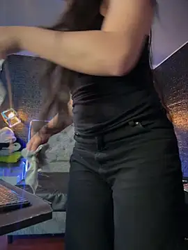 Paloma  LS online show from November 13, 4:06 pm