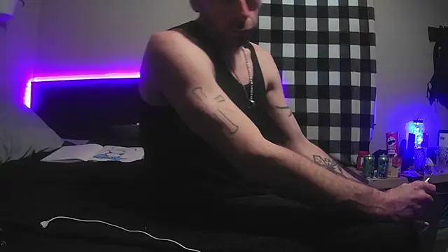 Snapshot of smokee_parT903 chatting on December 30, 11:17 pm smokee parT903 online show from December 30, 11:17 pm