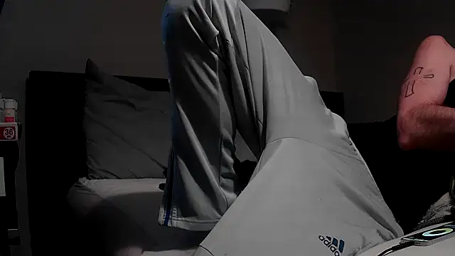 Snapshot of smokee_parT903 chatting on October 23, 12:21 am smokee parT903 online show from October 23, 12:21 am