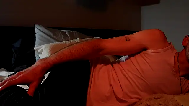 Snapshot of smokee_parT903 chatting on November 6, 8:04 am smokee parT903 online show from November 6, 8:04 am