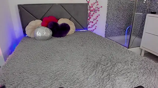 KristiVegass online show from September 24, 5:33 am