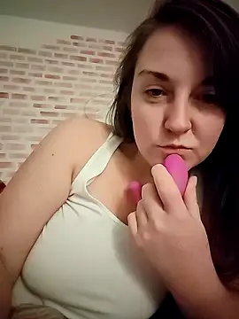 Snapshot of stunning_Rosi chatting on December 18, 8:25 pm stunning Rosi online show from December 18, 8:25 pm