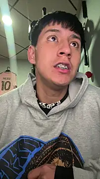 Stiven 017 online show from February 5, 2:16 am