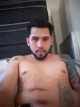 Snapshot of novinhobelem29 chatting on November 15, 11:18 am novinhobelem29 online show from November 15, 11:18 am