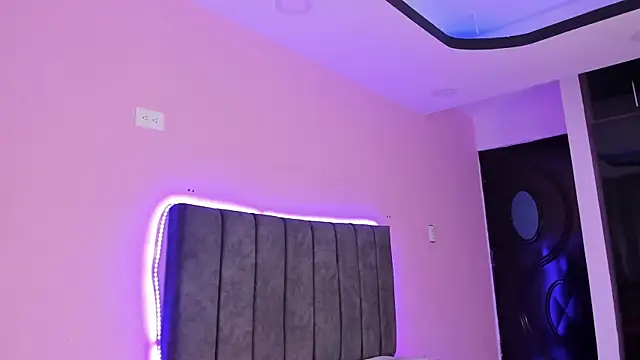 AbbySmiitth  online show from January 29, 3:26 pm