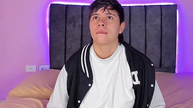 AbbySmiitth  online show from January 31, 12:18 pm