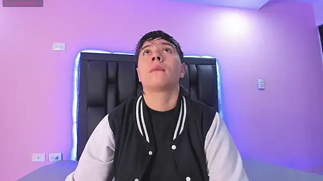 AbbySmiitth  online show from February 22, 3:25 pm