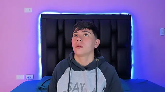 AbbySmiitth  online show from February 24, 12:16 pm