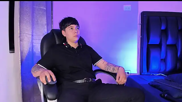 AbbySmiitth  online show from March 7, 12:12 pm