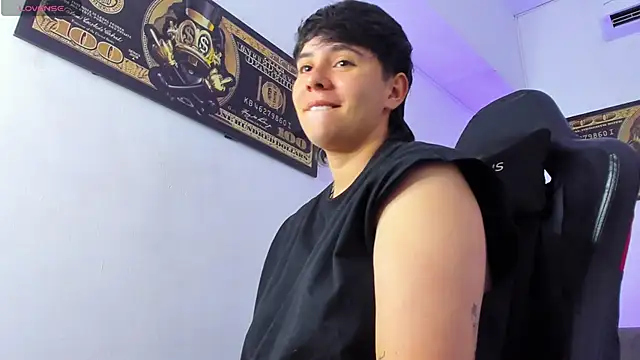 AbbySmiitth  online show from March 9, 3:27 pm