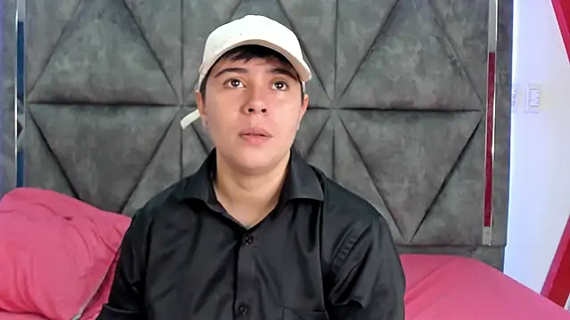 Snapshot of AbbySmiitth_ chatting on March 26, 10:48 pm AbbySmiitth online show from March 26, 10:48 pm