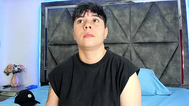AbbySmiitth  online show from April 26, 4:26 pm