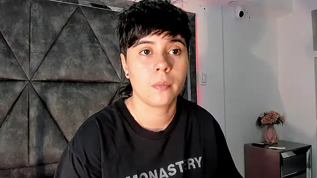AbbySmiitth  online show from June 27, 8:47 pm