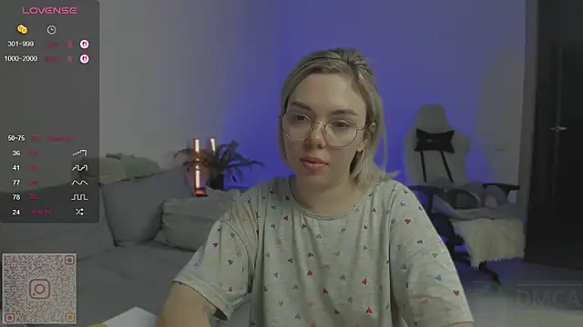 whoa-hoa-hoa-hoa-hoa online show from September 25, 4:11 pm