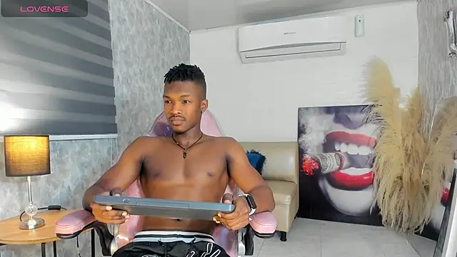 KENDER21  online show from November 12, 8:52 pm