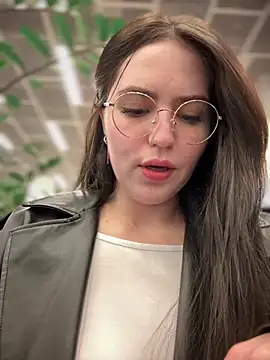 meow girl online show from January 25, 11:13 am