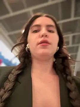 meow girl online show from September 16, 11:00 am