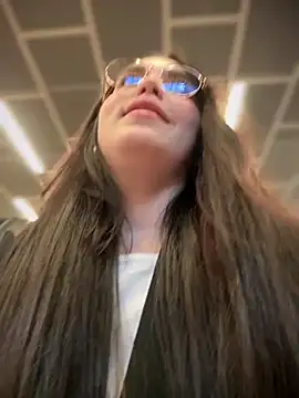 meow girl online show from September 21, 11:01 am