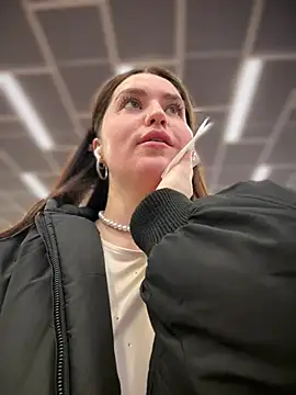 meow girl online show from February 10, 11:03 am