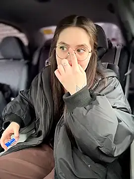 meow girl online show from March 12, 2:12 pm